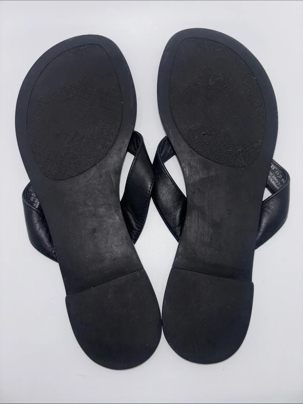 Tory Burch Black Leather Logo Thong Sandals with Gold Emblem